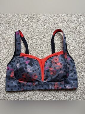 Lululemon Ta Ta Tamer III
